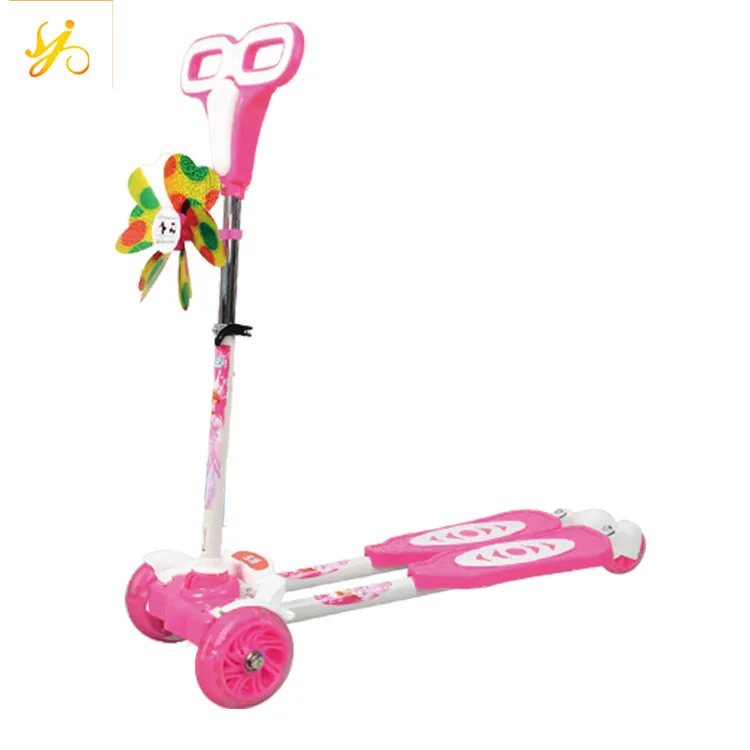 Aluminum 3 flashing wheels toddler scooter / 2017 new kids scooter / riding on car children's scooters with 3 wheels.jpg