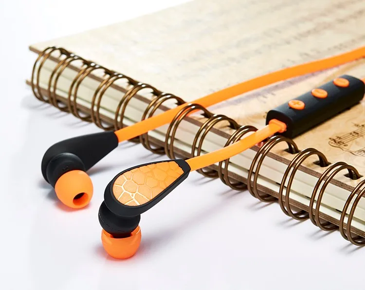 Sports bluetooth earphone for swimming