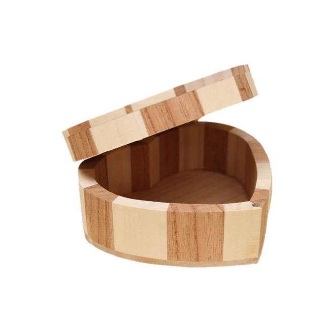 pine wood type heart shape wooden gift box