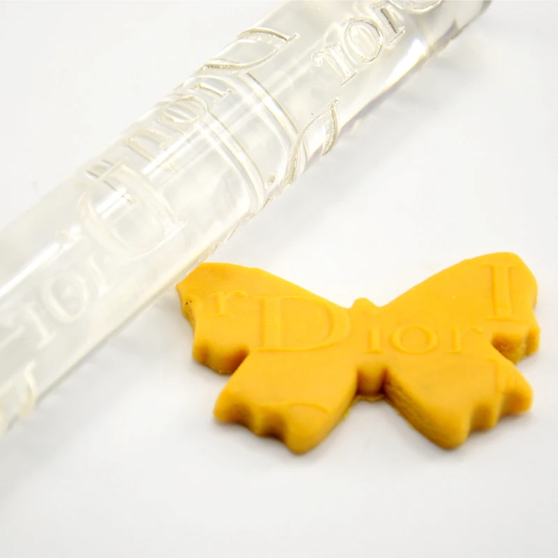 Transparent Acrylic Imprint rolling pin with Luxury Logo for cake and bread cake decoration tool