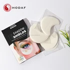 Disposable and hands free eyeshadow shields for prefect eye makeup