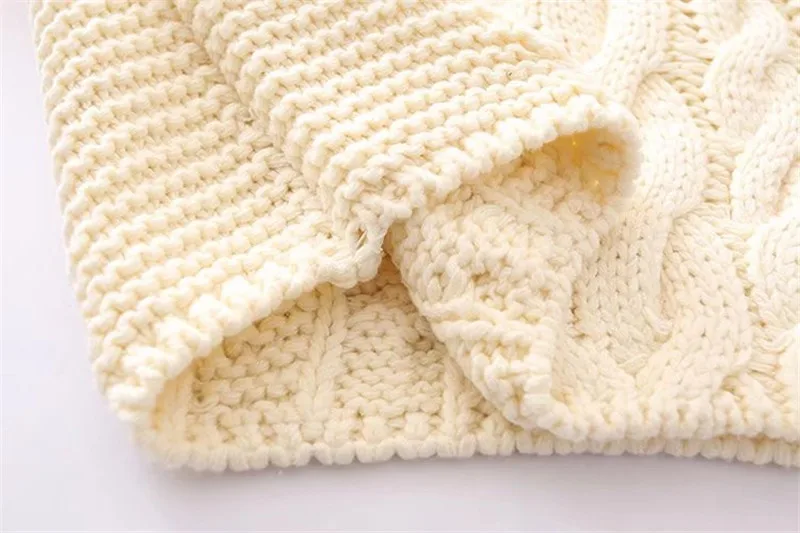 5842789803_960507759