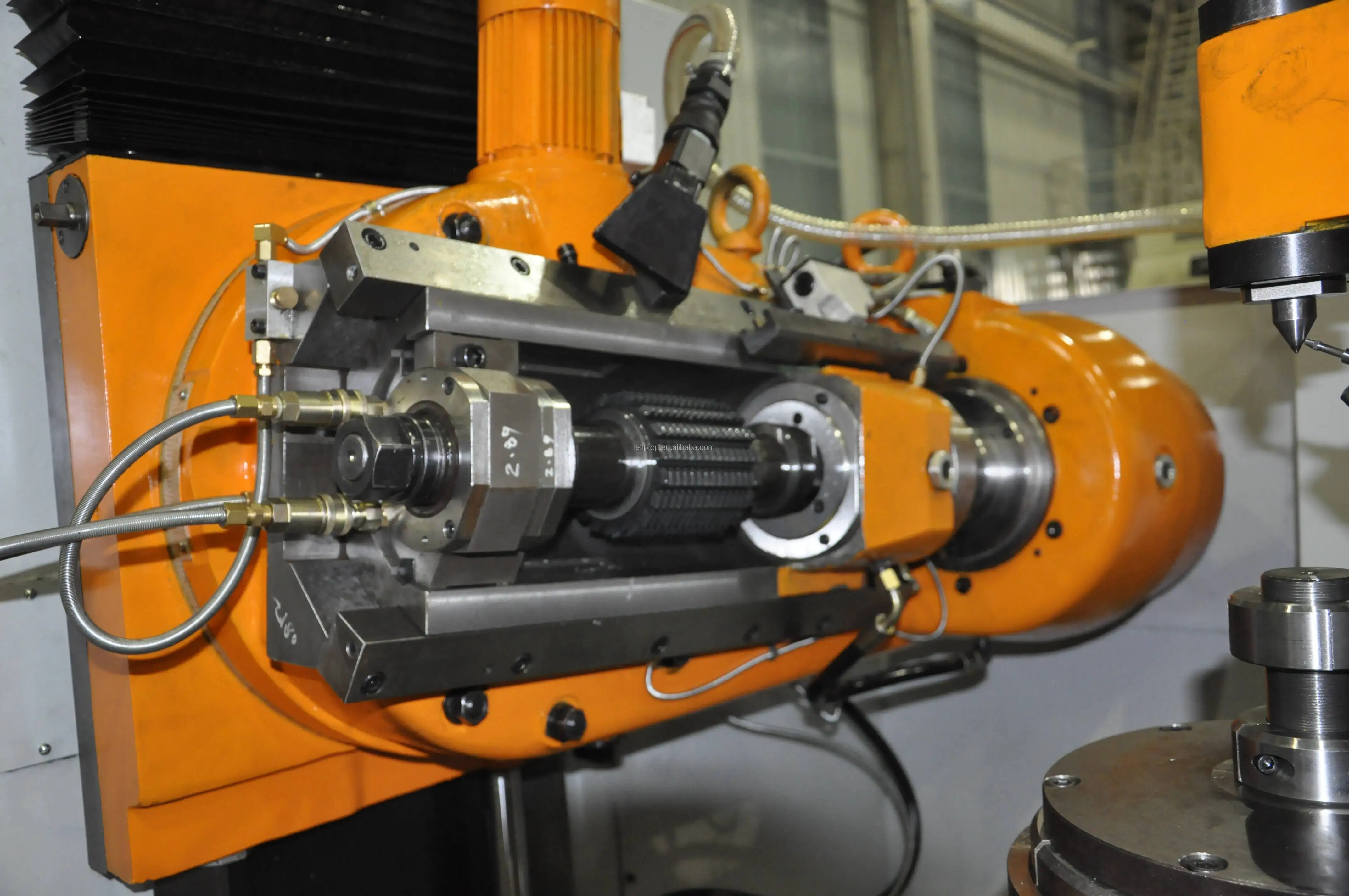 Conventional Gear Hobbing Machine