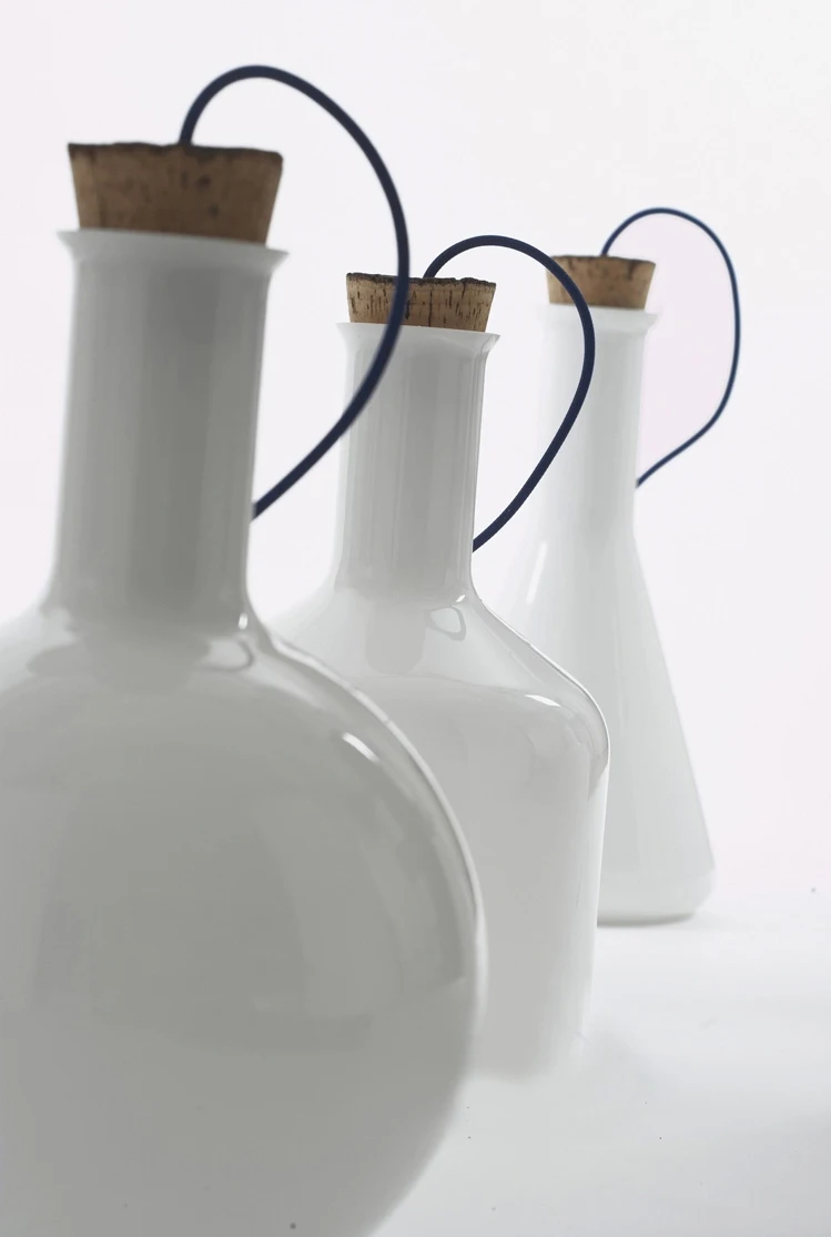 現代アメリカのロフトガラスホワイト瓶のシャンデリア鉄の漏斗moderrn工業用ペンダントランプシェード/シャンデリア/つりランプ仕入れ・メーカー・工場