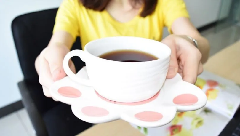 Personalized Cute cat coffee cups, Fashion cat ceramic cup with a dish