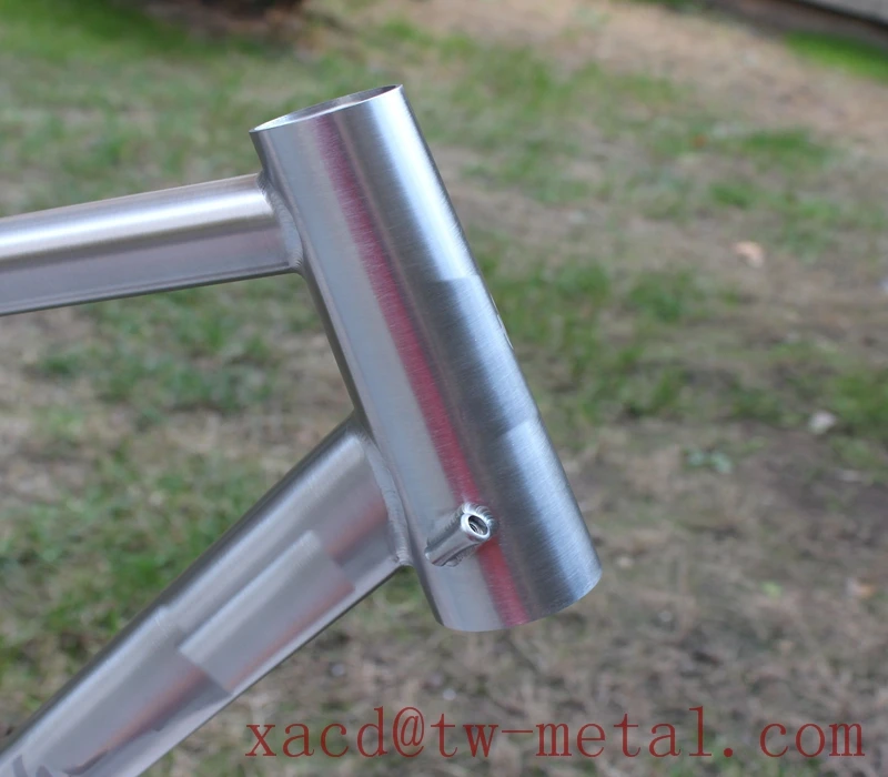 titanium road bike frame4.jpg