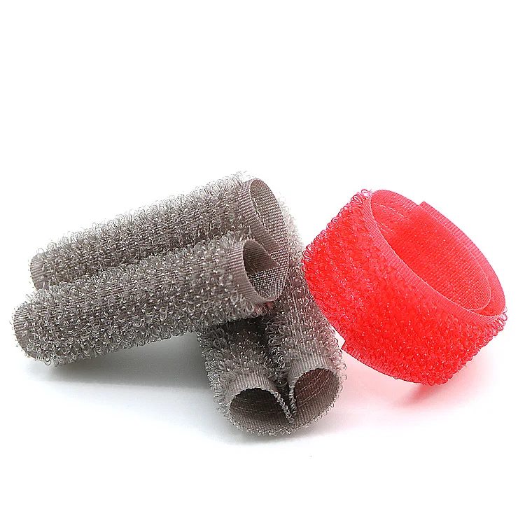 Adjustable hook and loop 