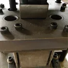 2016 Chinese Suppliers Portable Pneumatic Hole Punching Machine for Aluminum Window Door Making