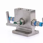 China Manufacturer High Pressure 3 Way Instrumentation Valve Manifolds