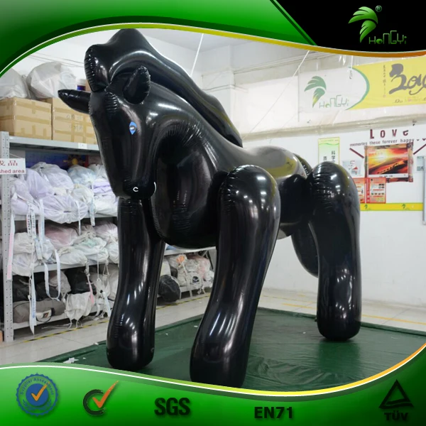 shiny black horse (3)