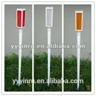 Plastic solar powered driveway reflector flashing light