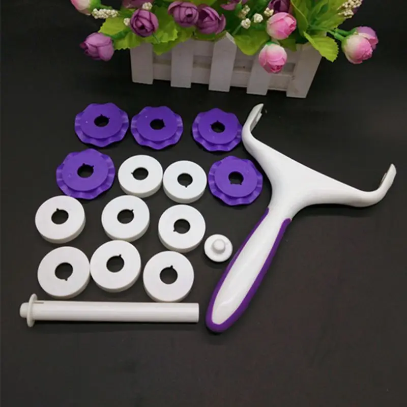 2017 New Fondant Strip Ribbon Cutter Sugarcraft Cake Decorating Tools Plastic Cake Rolling Pin Embosser Roller Set Baking Tools