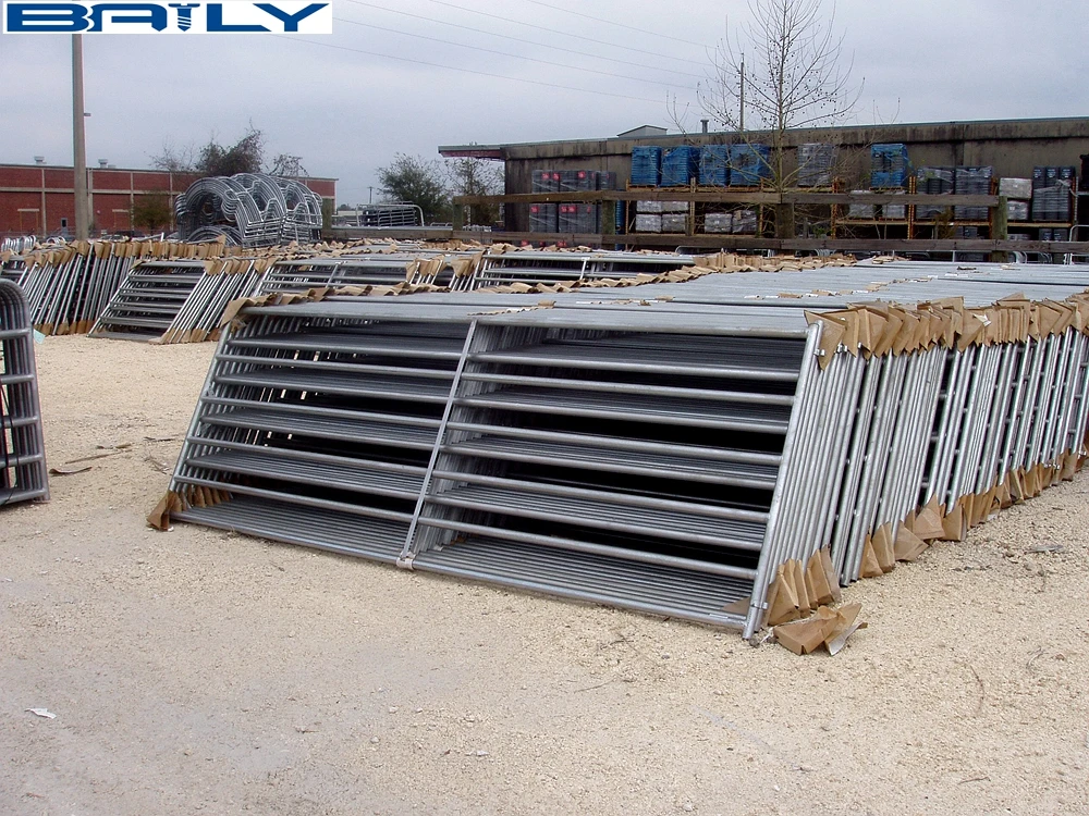 factory supplying road traffic barricade