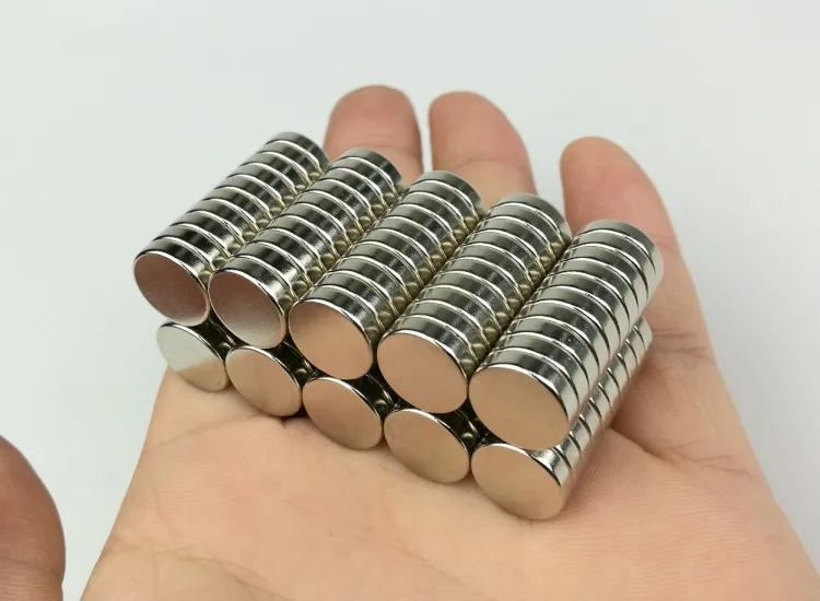 7508