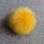 wholesale modern Super Soft fur keychain pom pom ball for sandals