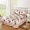 /product-detail/hot-sale-100-cotton-floral-print-twin-queen-king-size-quilted-embroidered-skirted-coverlet-bedspread-bed-spread-set-with-ruffle-60675885453.html