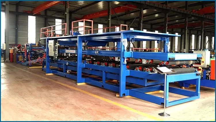 Xinnuo automatic eps sandwich roof&wall panel roll forming machine