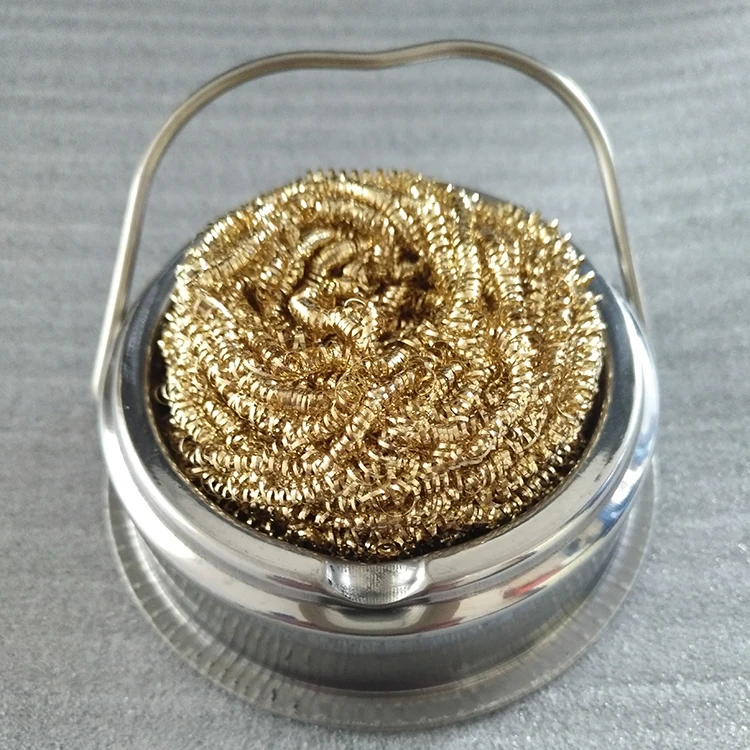 Efficient electric soldering tip cleaner