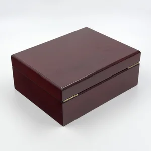 high-end customized lacquered mdf white wooden jewelry gift box