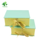 Custom handmade cardboard sock box packaging with magnet