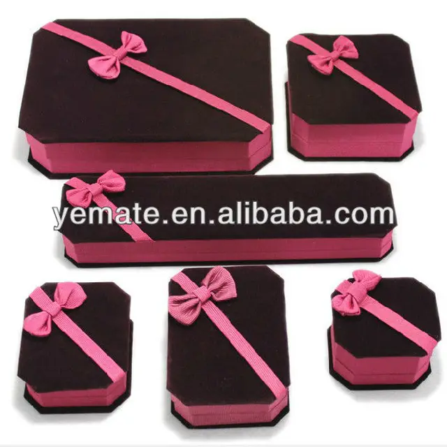luxury fancy paper cardboard girls jewelery box with ribbon on