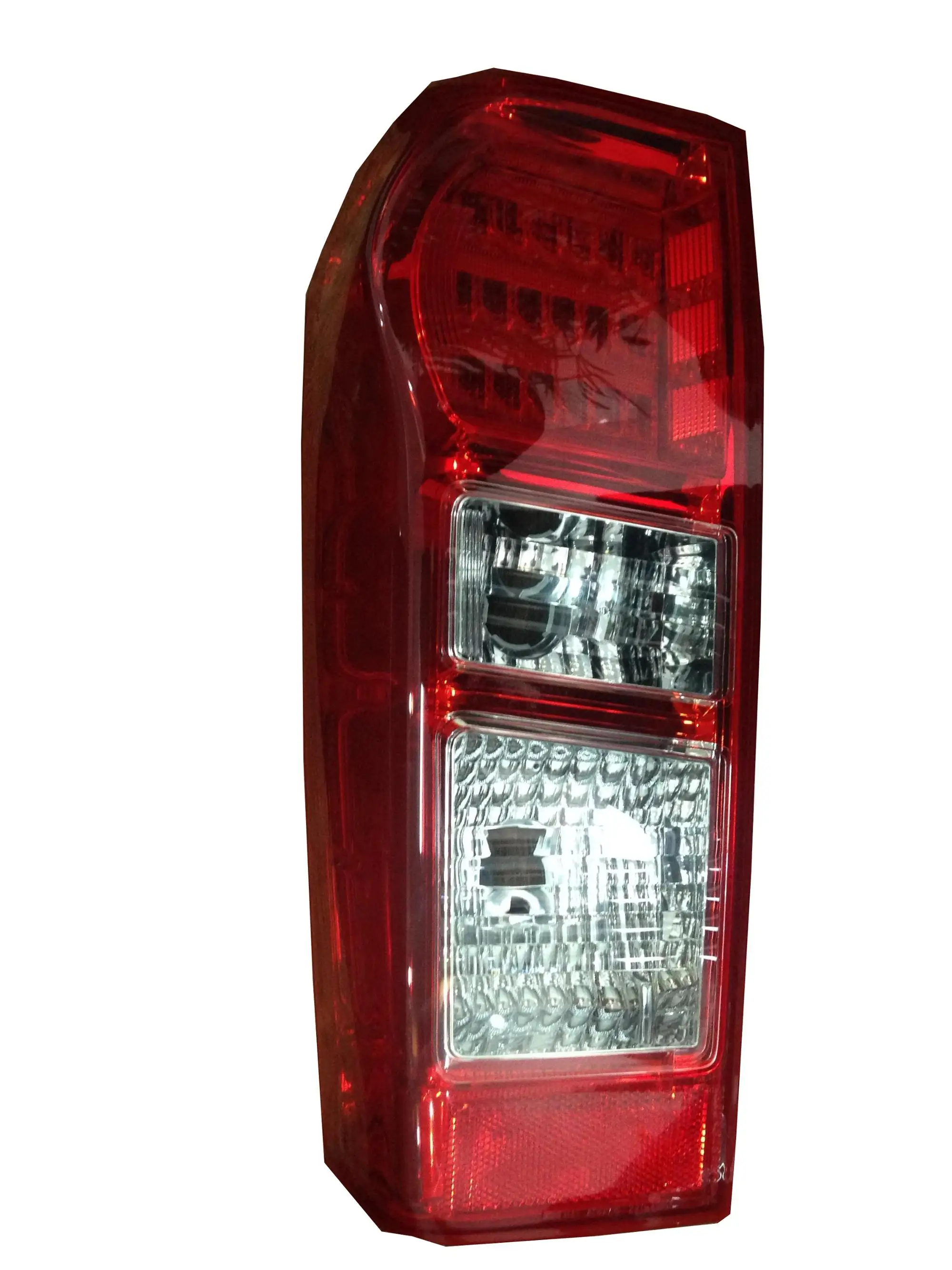 Tail Lamp for D-max (1).jpg