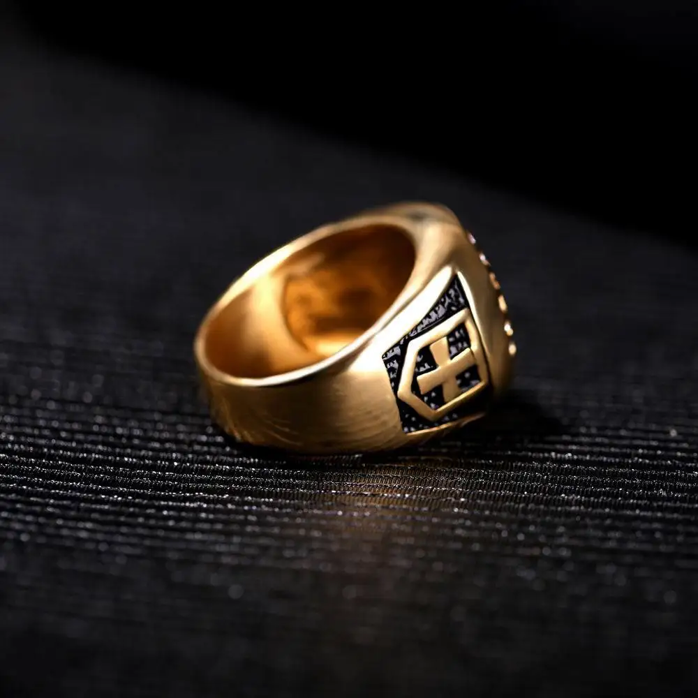 6983997266_924538034