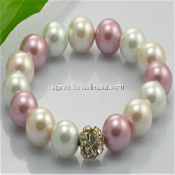 Fancy Pearl Bracelet For Gift.png