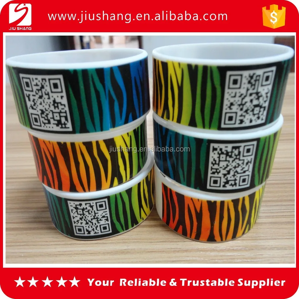 high quality qr code silicone wristband with custom logo