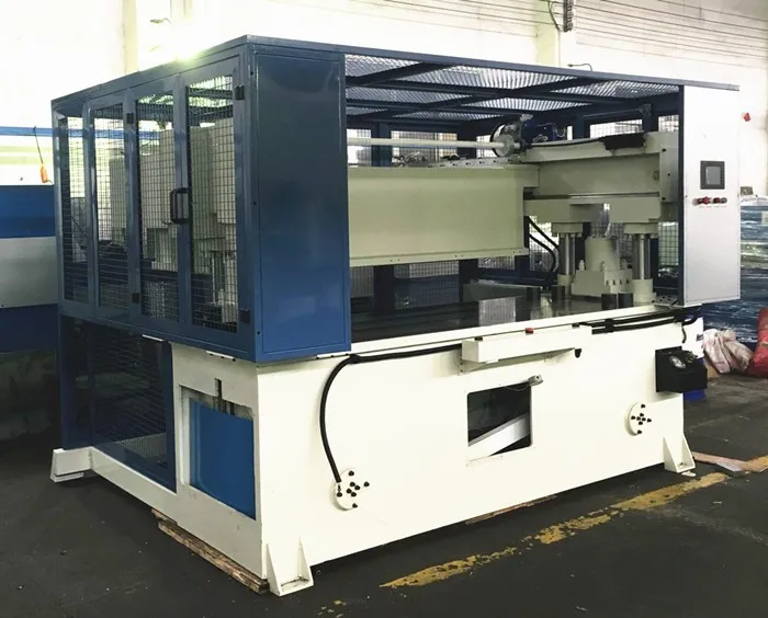 Traveling Head Die Cutting Machine