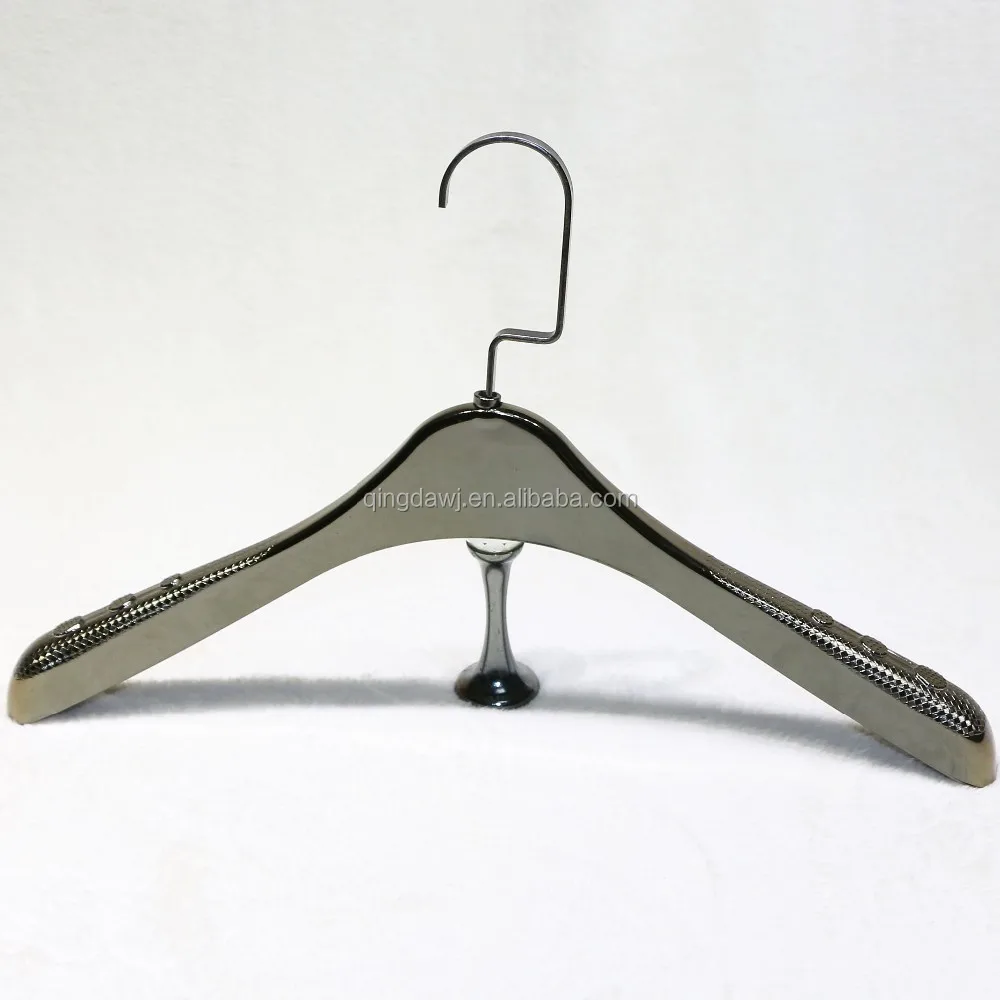 Electroplating plastic hanger from China supplier with low price