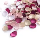 Amazon Hot Sell Artificial Silk Rose Petals Satin Petals Silk Ivory Rose Petals For Wedding Decorations