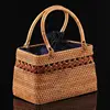 /product-detail/drawstring-straw-bag-handmade-handbag-rattan-bag-vietnam-summer-beach-bag-62155608717.html