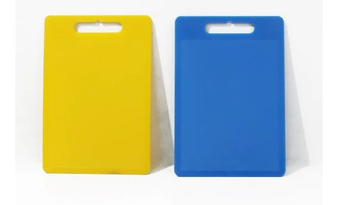 Polyethylene cutting board .jpg