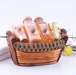 papaya bath and body gift set with shower gel ,body lotion ,bath