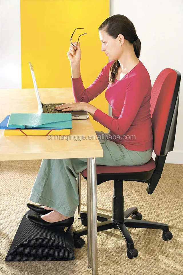 foot rest under desk non-slip ergonomic footrest foam cushion