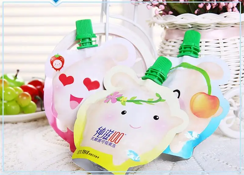 beverag pouch with spout packaging