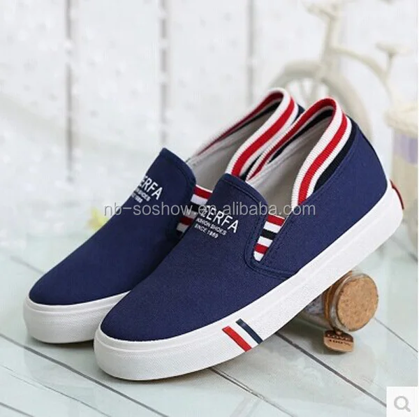 white plain canvas shoes