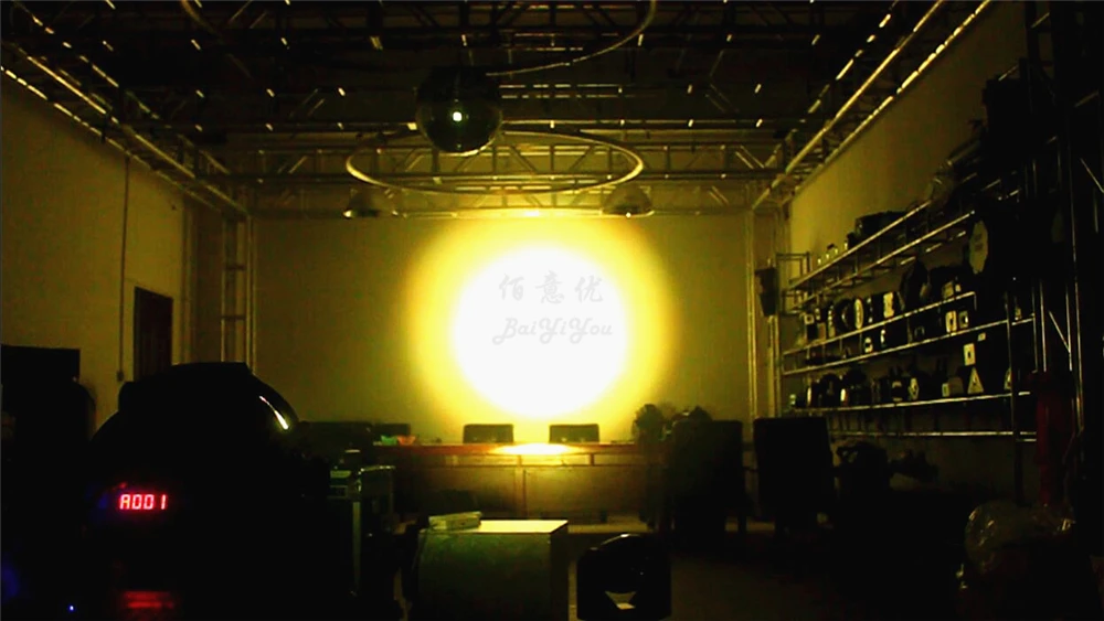 18pcs Zoom PAR Light 09