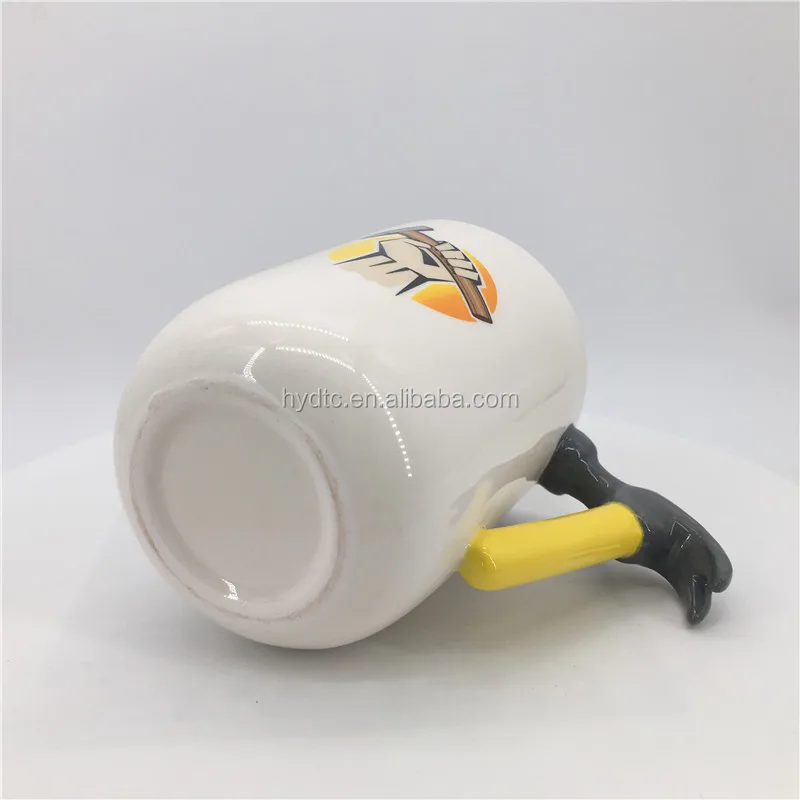 Creative handle wholesale custom hammer shaped handle ceramic tools mug