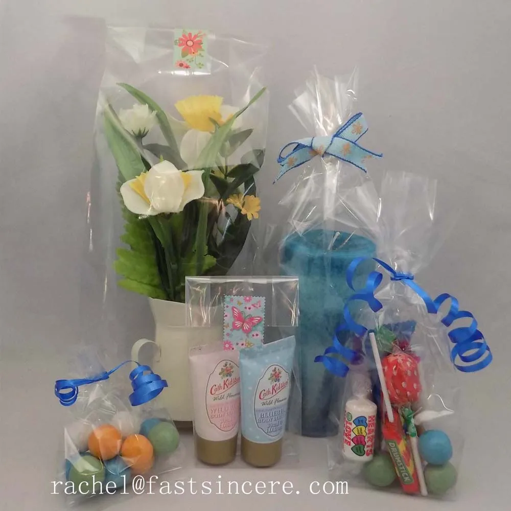 20 Hearts Cello Cellophane Gift Bags with Ties Valentine Display Party Favour