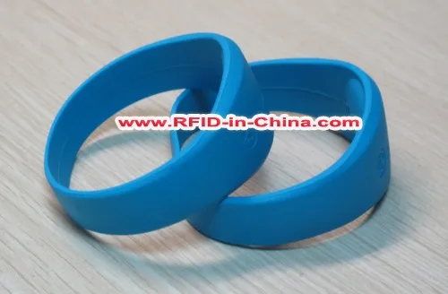Wholesale 13.56MHz Festival Silicone RFID Bracelet for Events