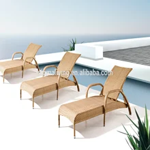 New designs high quality rattan garden coversation chairs and tables set