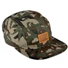 Manufacturer Fashion 100% Cotton Camo 5 Panel Flat Brim Snapback Cap With Leather Patch And Embroidery