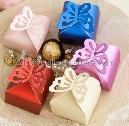 Pas cher en gros belle papillon papier boîte de bonbons de mariage boîte de chocolat faveur boîte Bébé snew né cadeau boîte