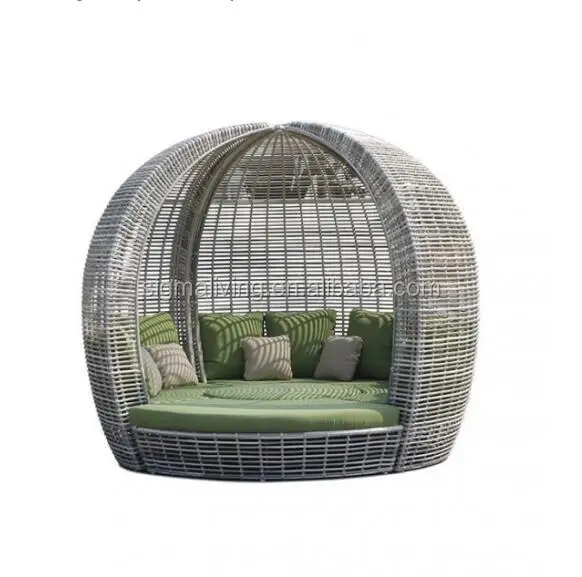 Hot sale patio garden rattan outdoor lounge sun bed furniture sale