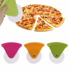 High Quality Multifunctional Plastic Round Pizza Wheel / Dough Cutter With Ceramic Blade From Chinese golden supplier