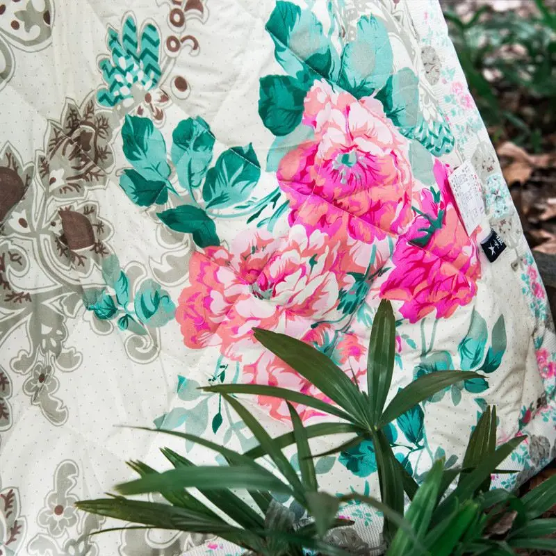 2016 New Fashion summer quilts!!! Peony flower Comforter/blankets/quilts/outdoor product