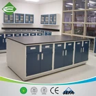 Bancadas de trabalho para um laboratório ou hospital