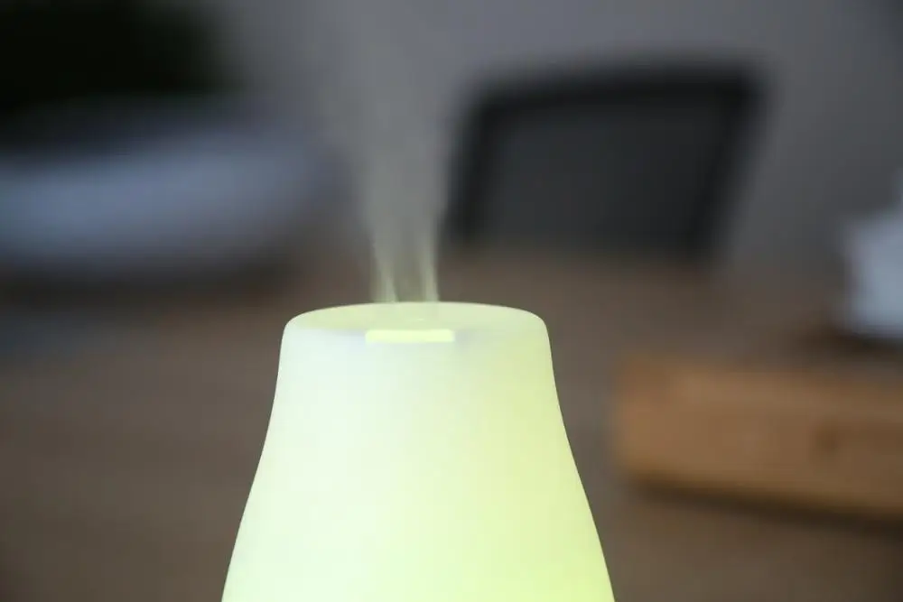essential oil diffuser (4).JPG